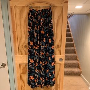 BRAND NEW Windsor maxi skirt